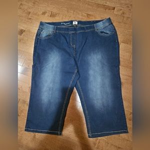 SAVVY INGENIEUSE Pull On Capri Jean - Women's